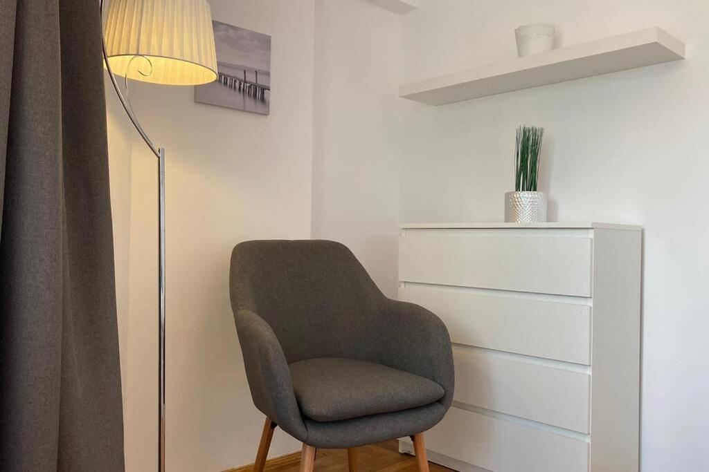 Appartamento New Luxury Flat In Front Of The Parliament At Unirii Bucarest Esterno foto